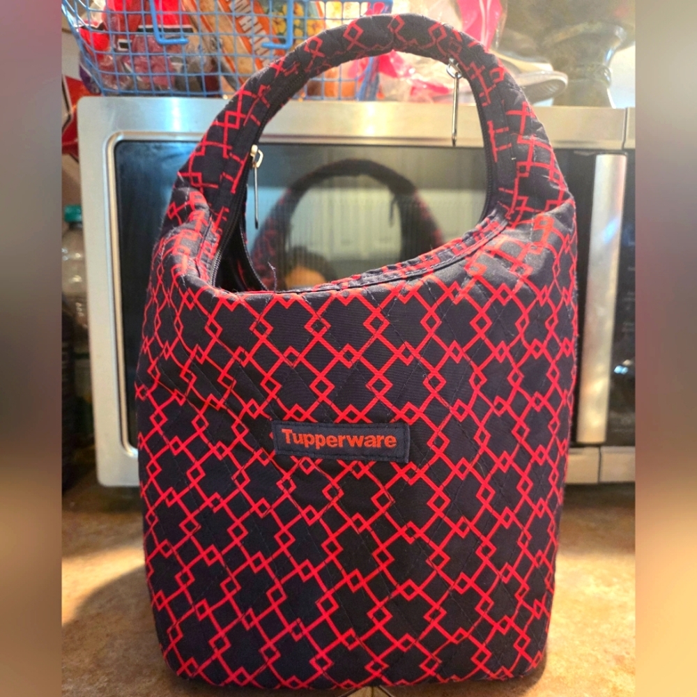 Tupperware Insulated Lunch Bag